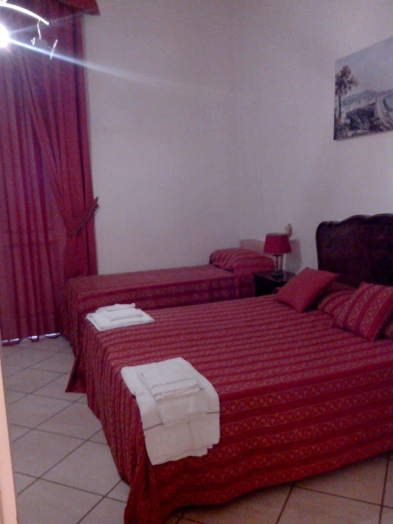 Bed & Breakfast Napoli Centrale 3*
