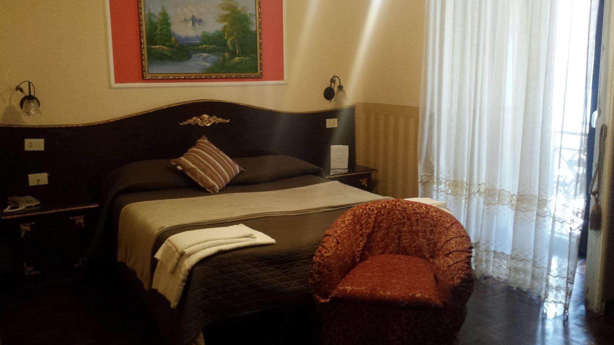 Guest house Bed & Breakfast Napoli Centrale Naples