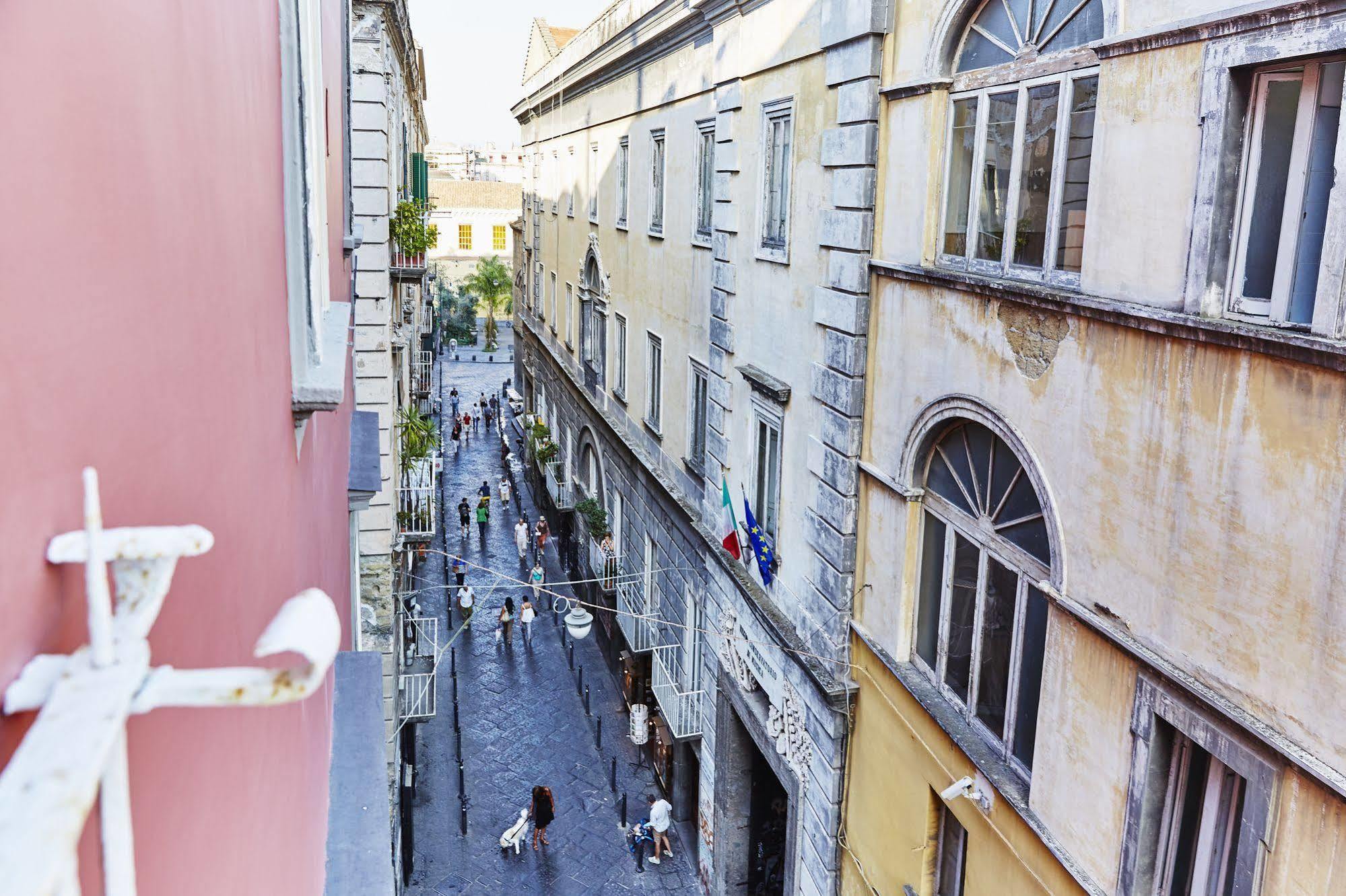 Neapolis Bellini 2* Naples
