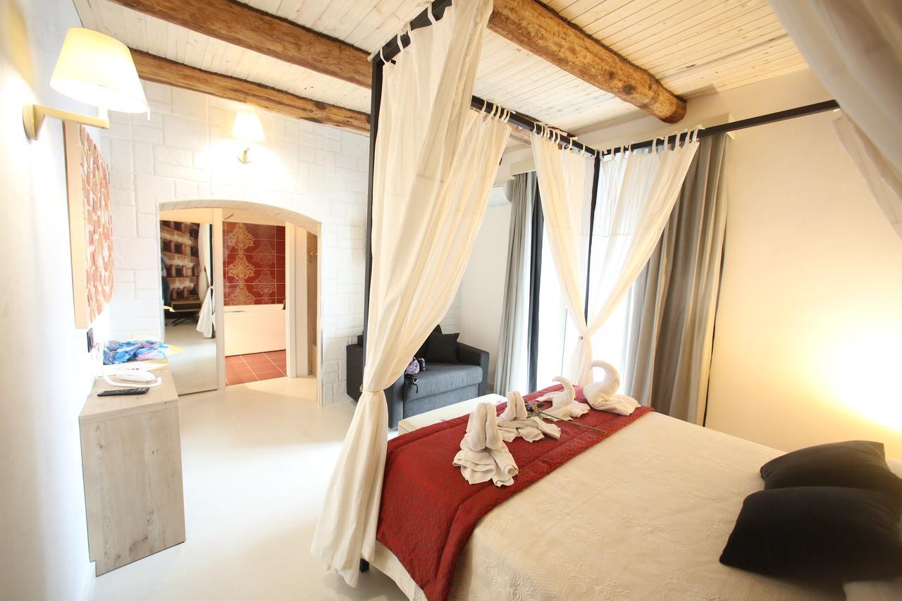Relais Piazza Del Plebiscito Bed & Breakfast 3*