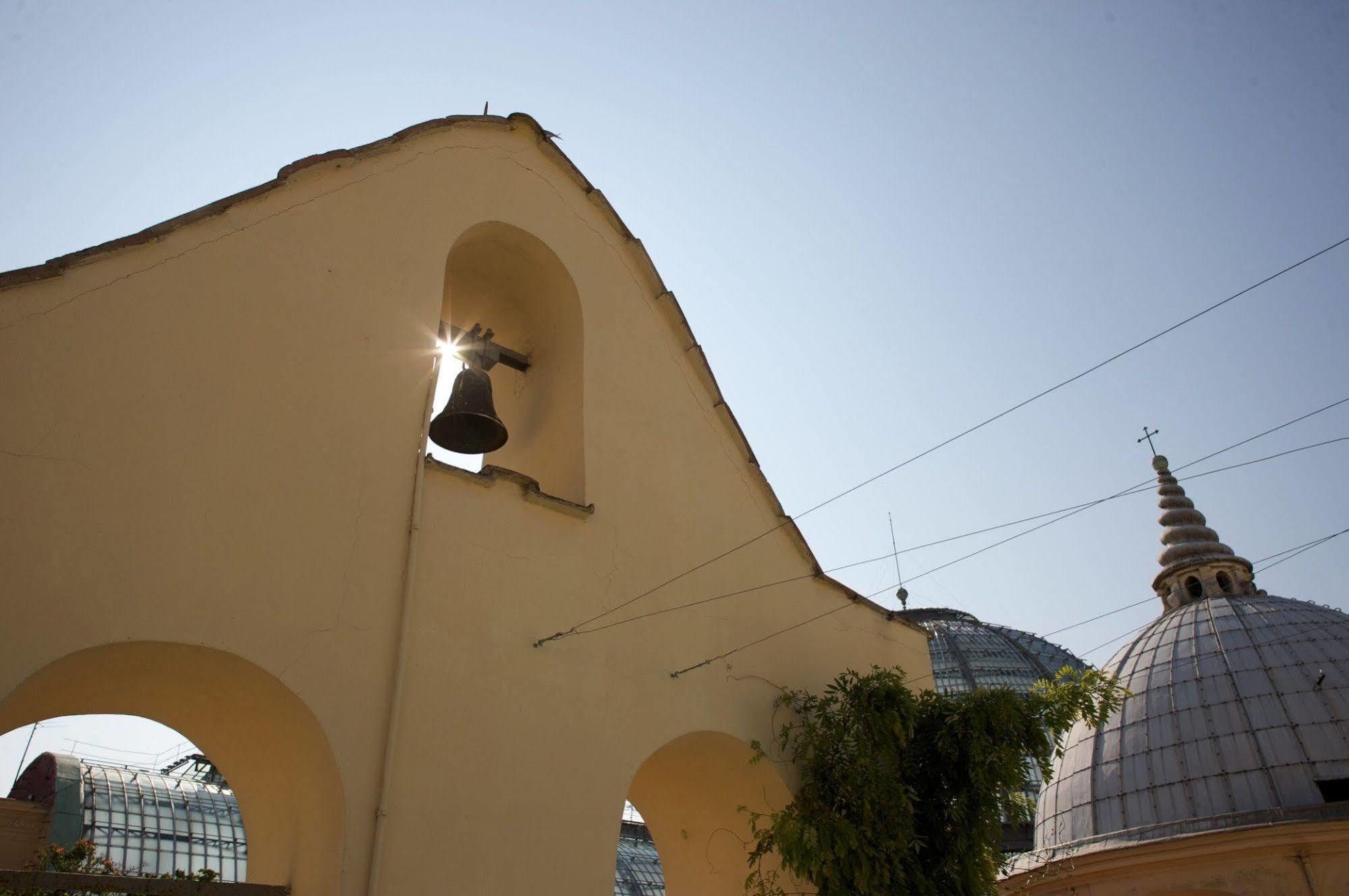 Attico Partenopeo Bed & Breakfast 4*