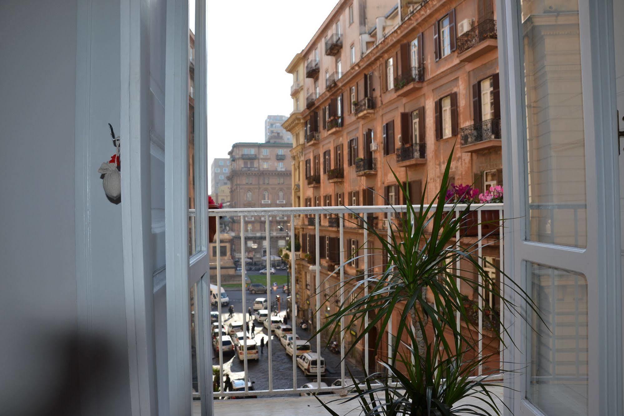 Napul'art 3* Naples