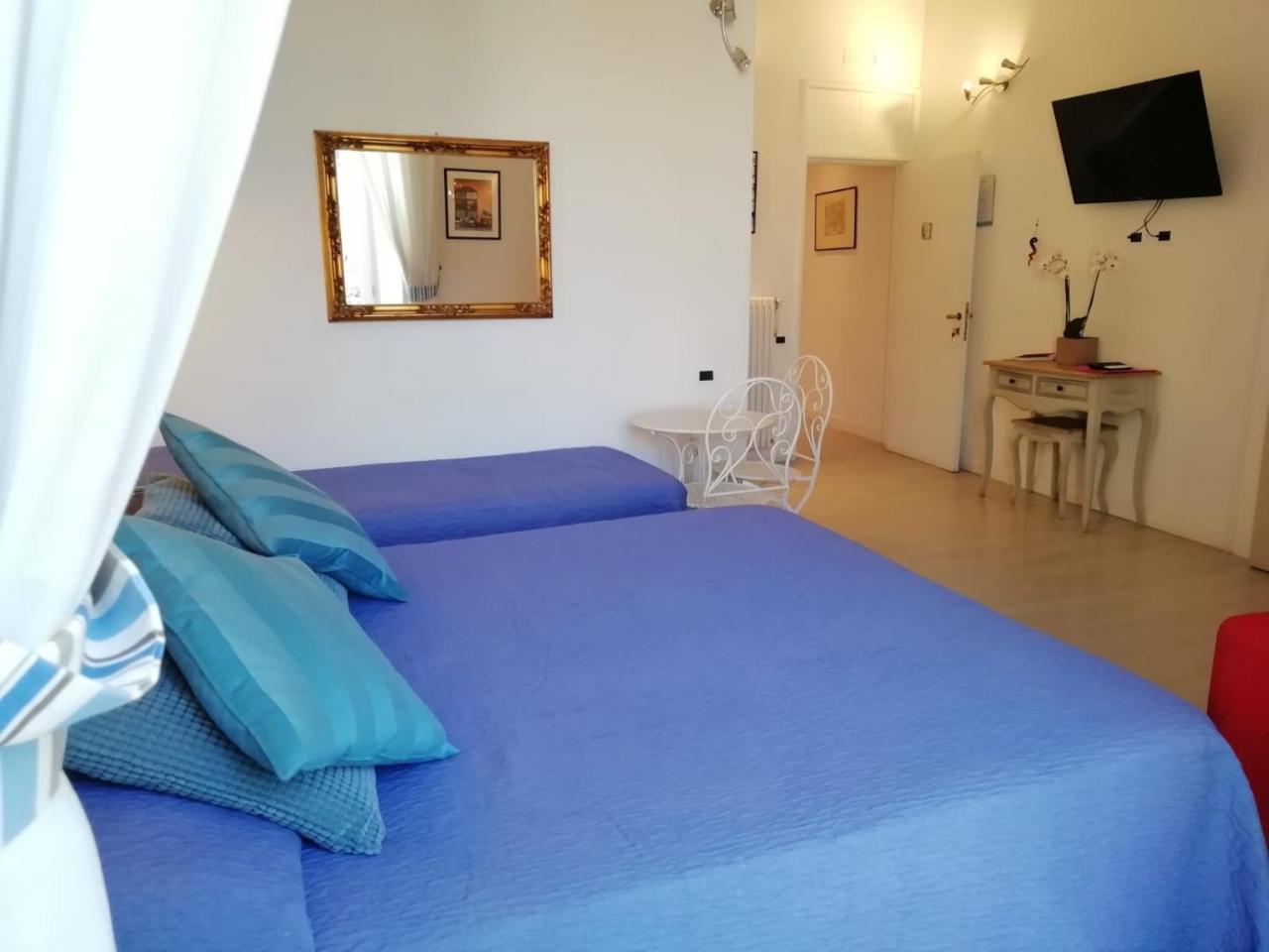 Neapolis Bellini 2*
