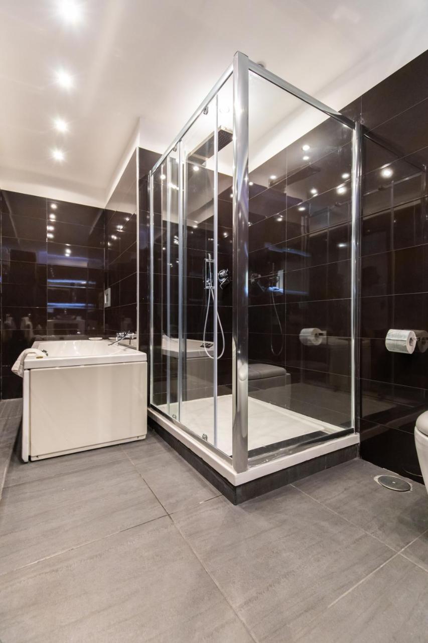 Tiffany & Babylon Luxury Aparthotel