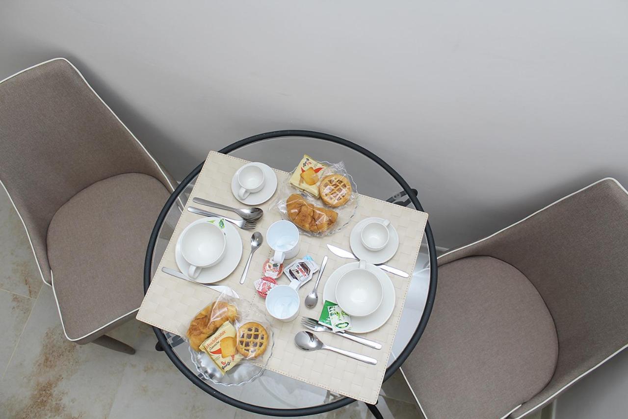 Antonietta De Pace By Milionaria Bed & Breakfast Naples