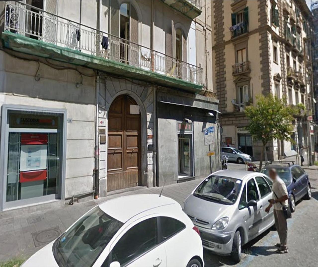 Bed & Breakfast To Live Naples