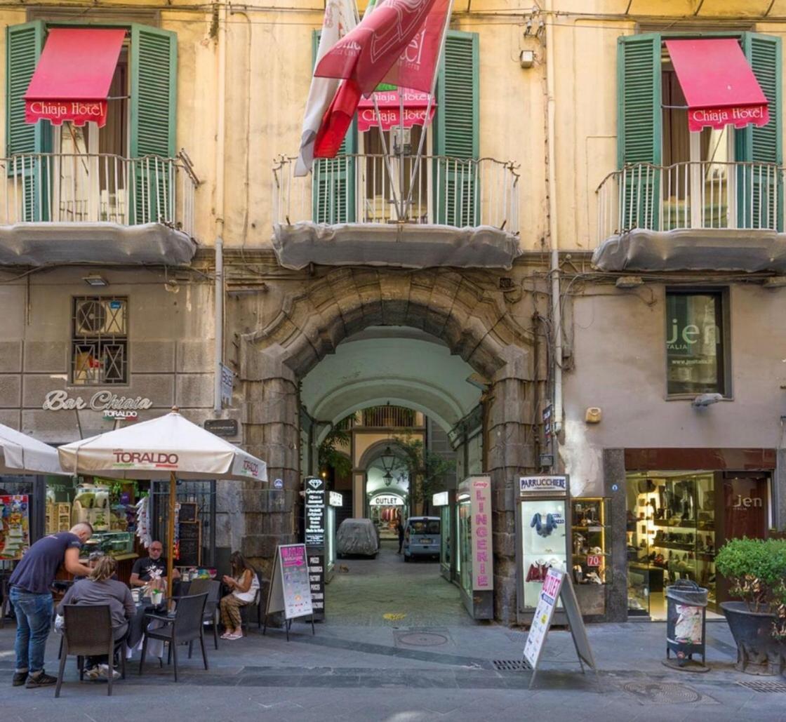 Chiaia Bed & Breakfast Naples