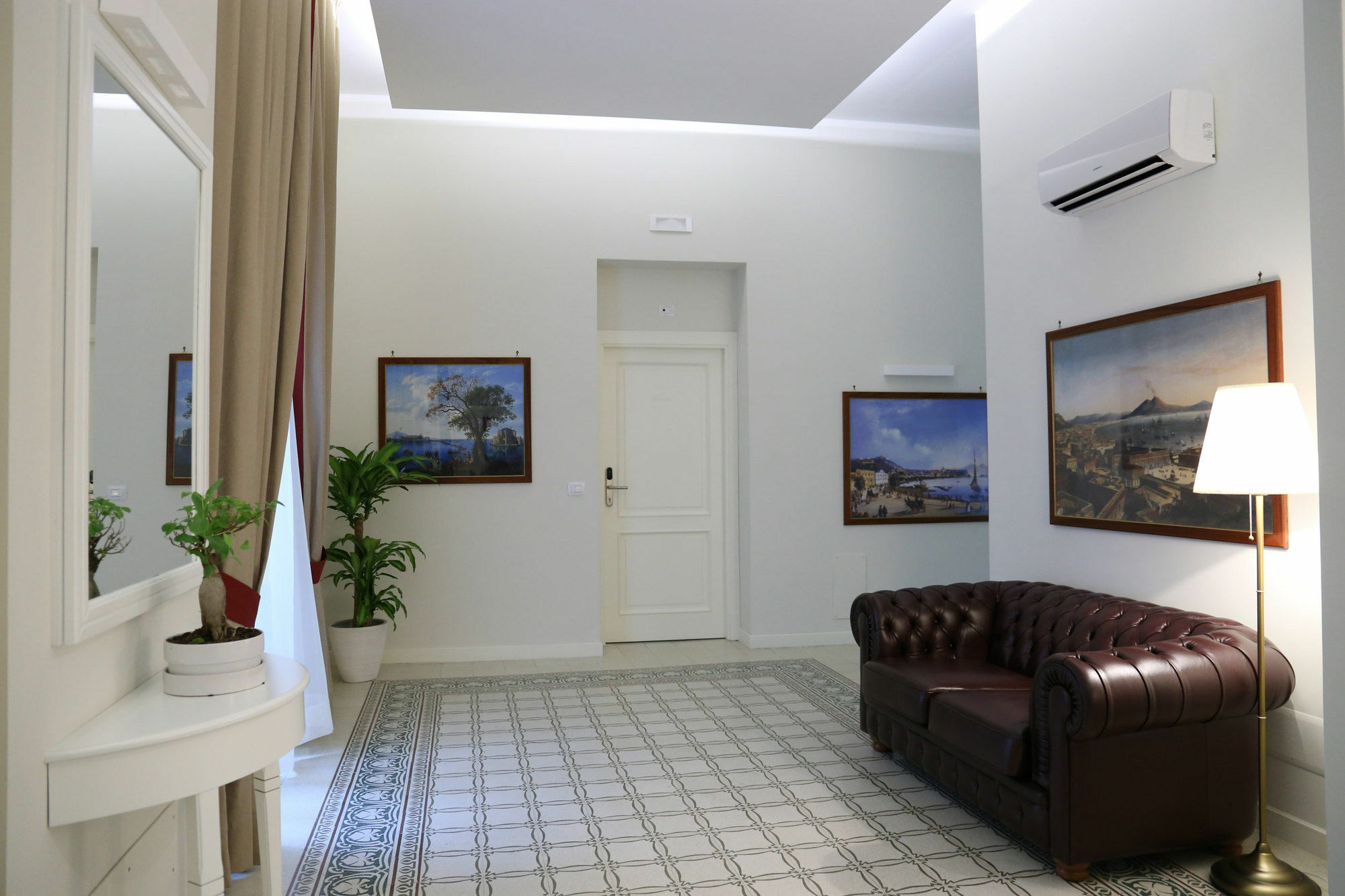 Dimora Delle Arti Naples