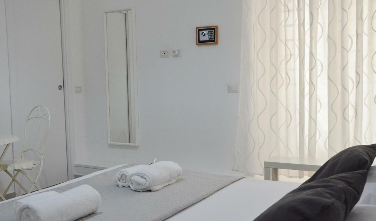 Mellos Bed & Breakfast 3*