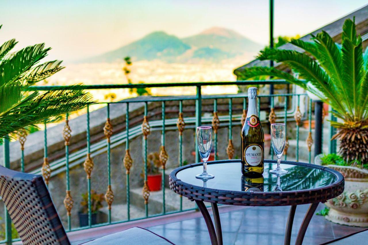 Vesuvio * Naples