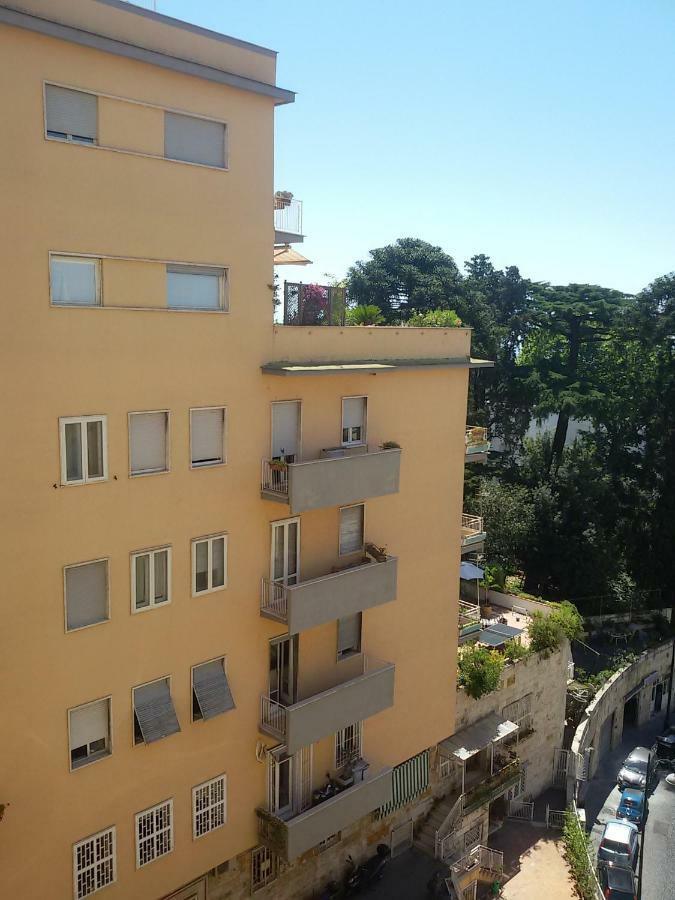 Bed & Breakfast Luca Giordano N6 Naples