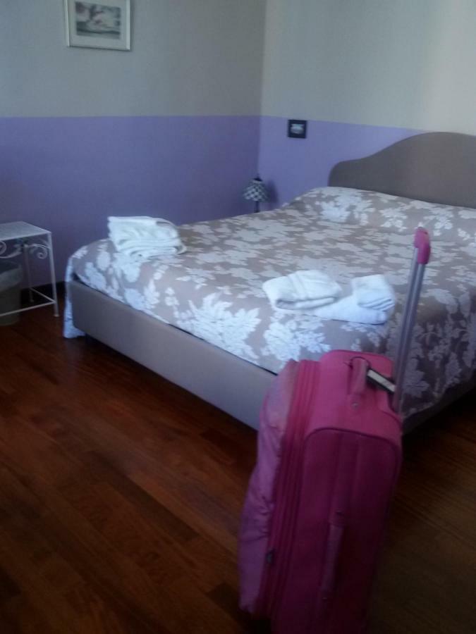 Bed & Breakfast Luca Giordano N6 *
