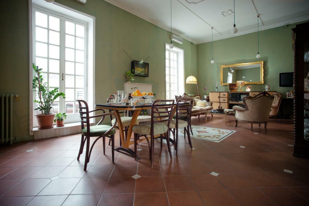 Bohemki: Galleria Umberto I° Bed & Breakfast
