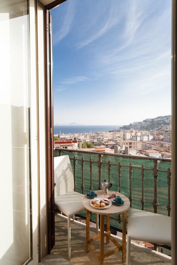Bed & Breakfast Napolicentro Mare - Sea View &