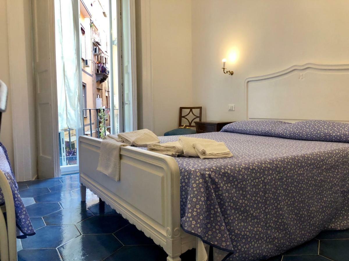 Il Sole Di Montesanto Bed & Breakfast Naples