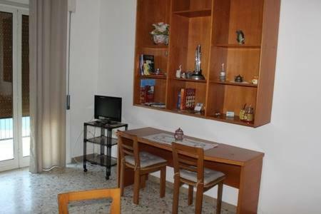 Casa Vivi' - Airport And City Apartment