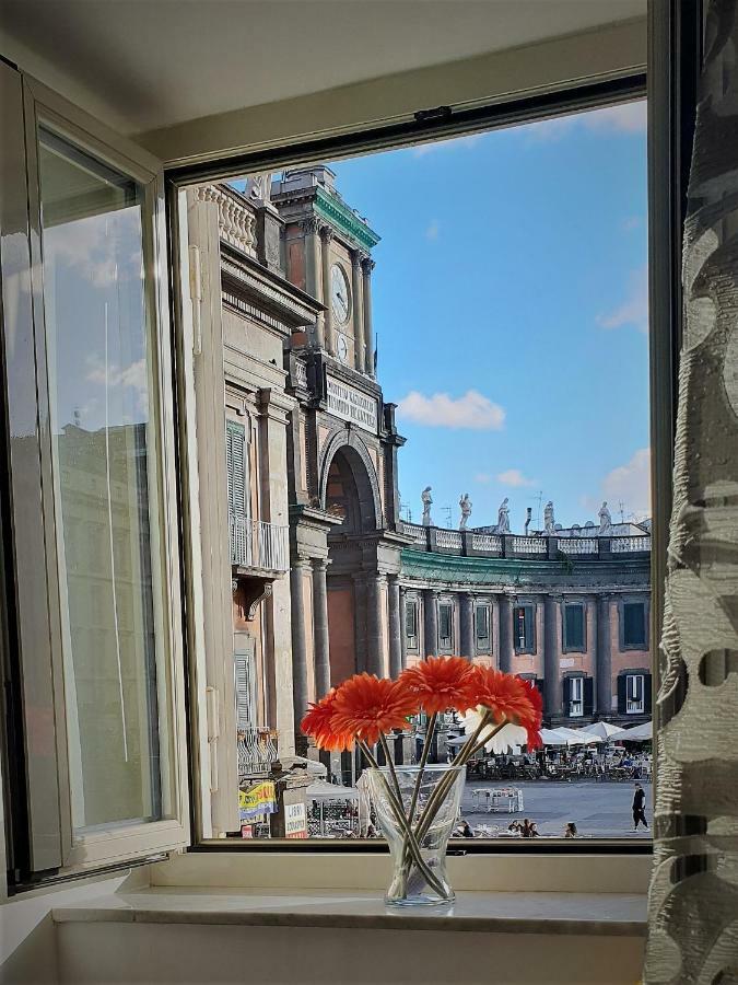 La Finestra Su Dante Naples