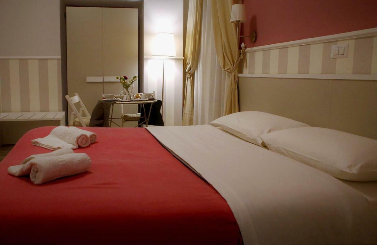 61 Piazza Cavour Bed & Breakfast *