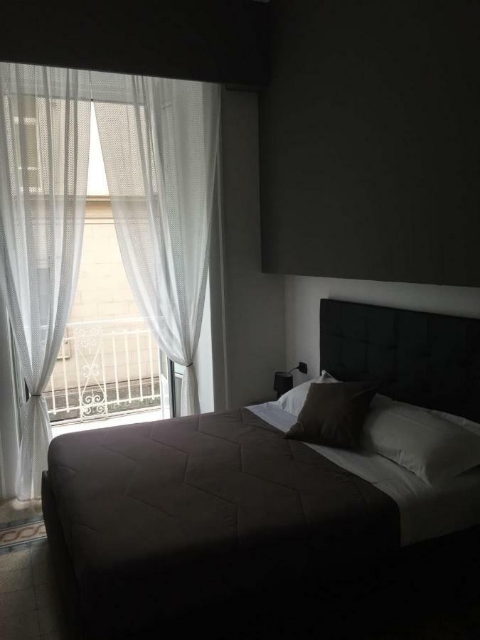Mb95 - Mezzocannone Luxurious Bed & Breakfast