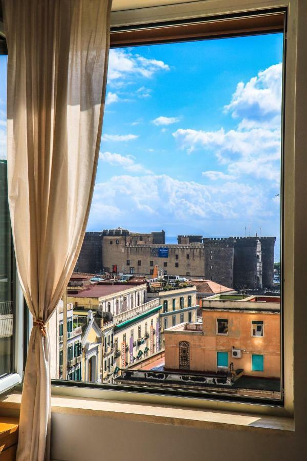 Il Grattacielo * Naples
