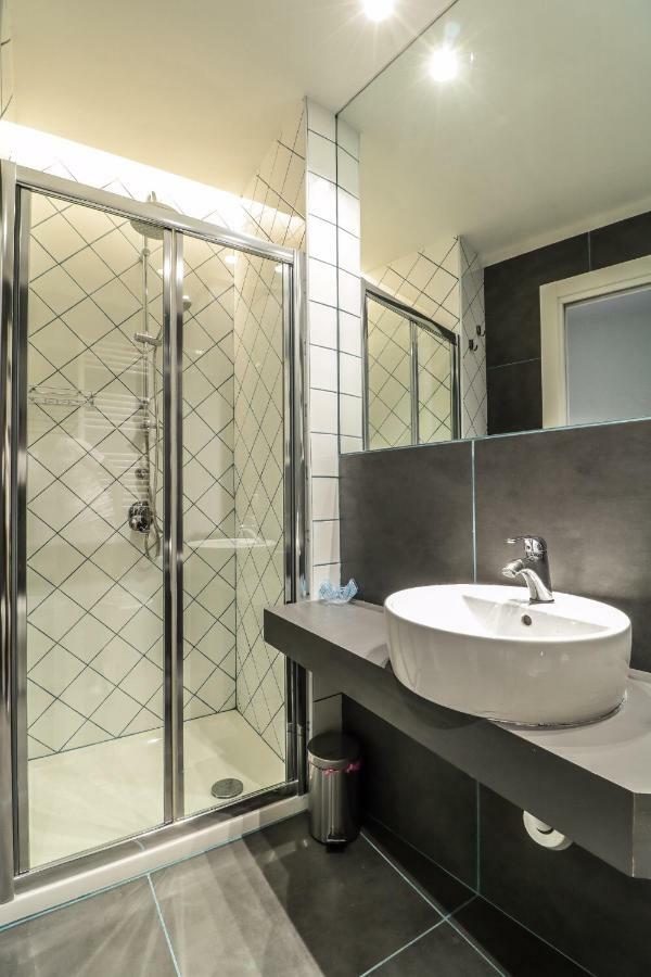 Bed & Breakfast Il Grattacielo Naples