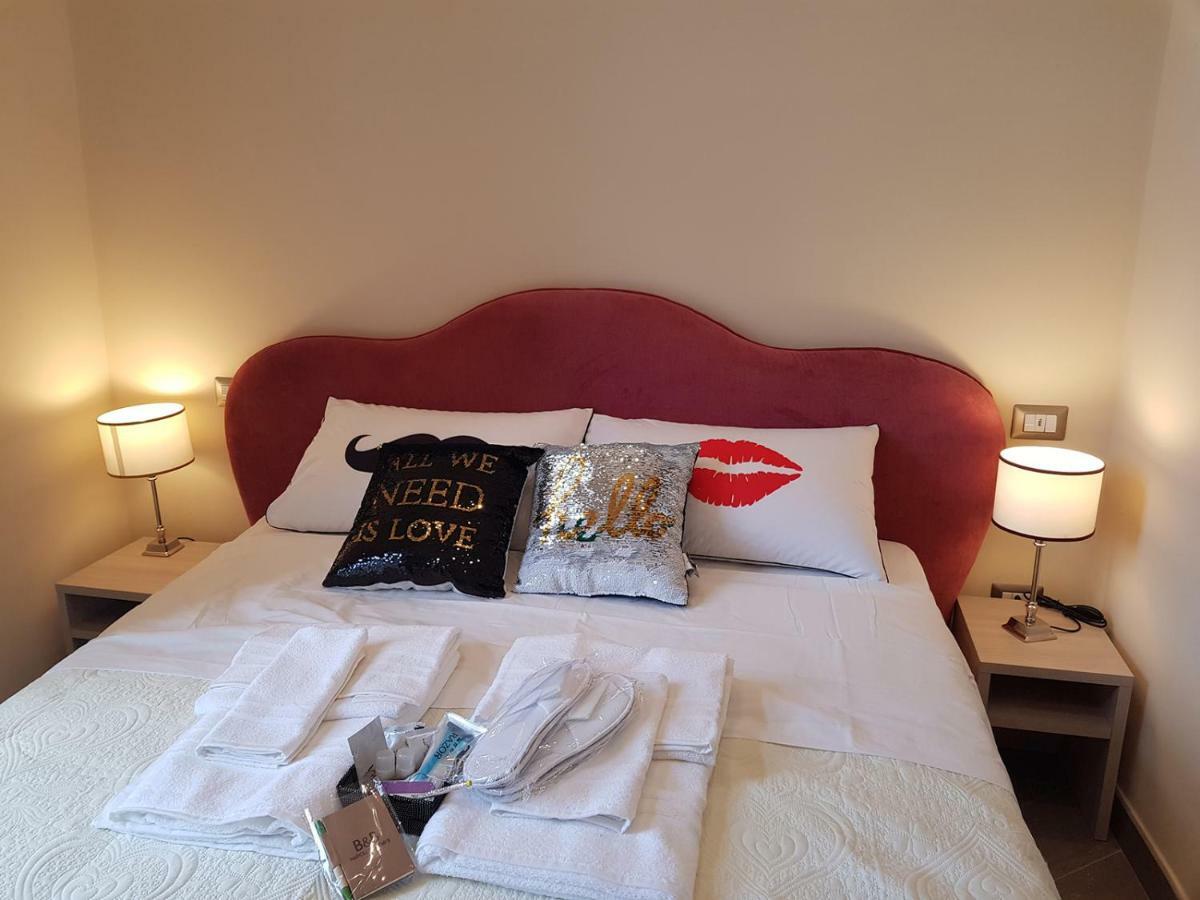 Bed & Breakfast Holidays Naples
