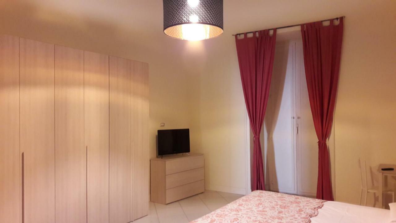 La Casa Di Elvira Apartment Naples