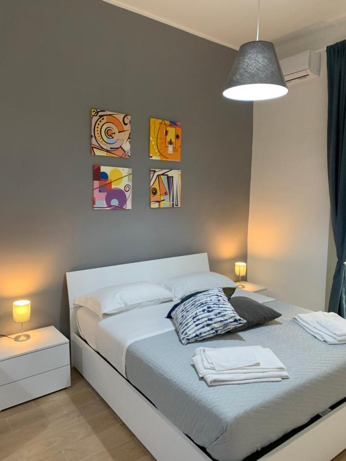 Apartment La Terrazza Sul Porto Naples