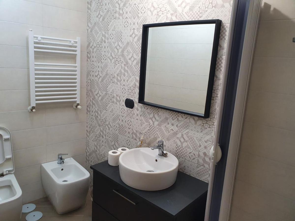 Arco Di Chiaia Holiday home Naples