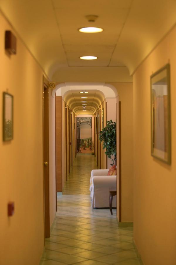 Potenza Hotel