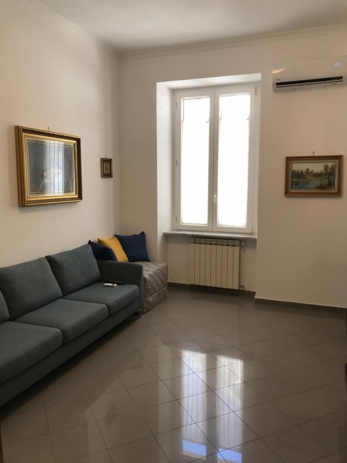 Palazzo Pironti * Naples