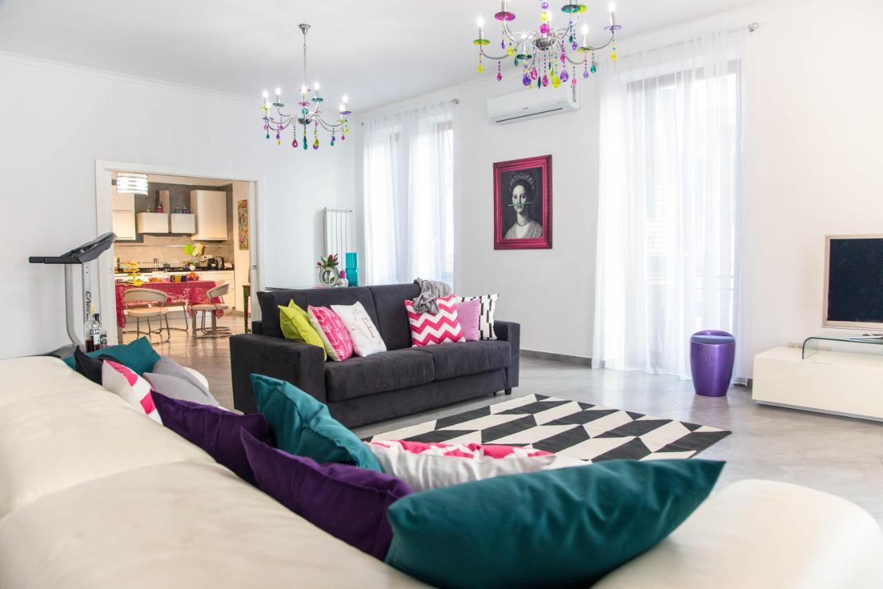 Ferdinando Arthouse Oversized Modern - By Gocce Team Naples