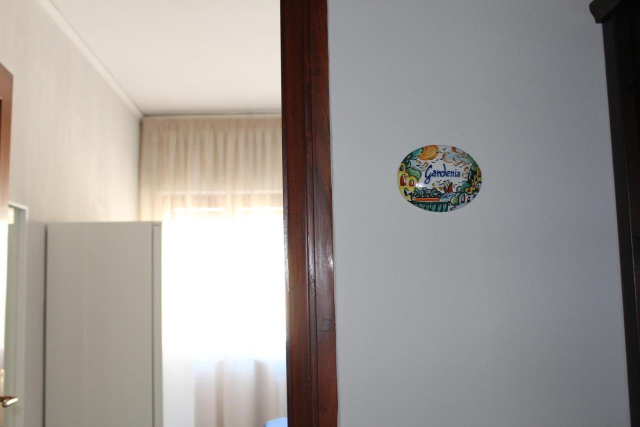 Apartment San Vitale House Naples