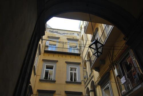 Spaccanapoli Bros. Bed & Breakfast