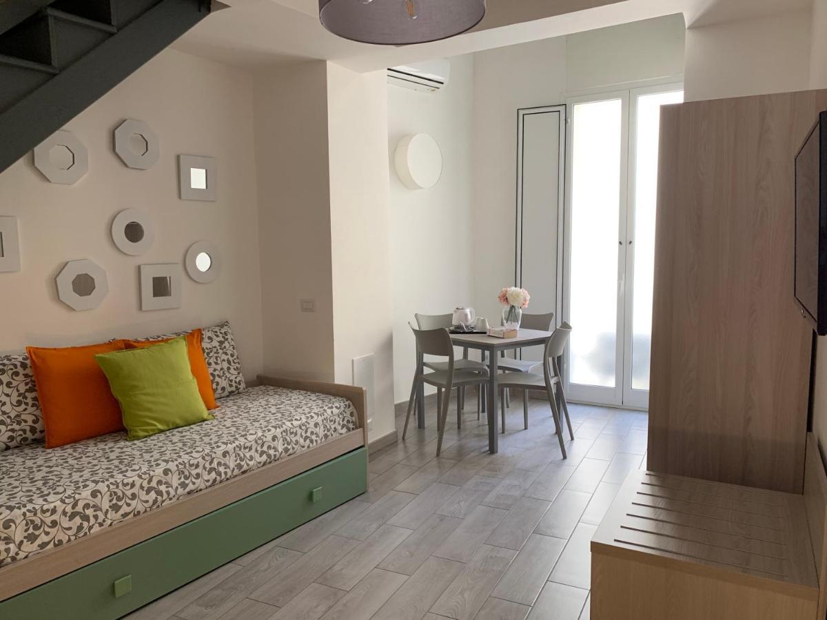 Casa Caracciolo Bed & Breakfast *